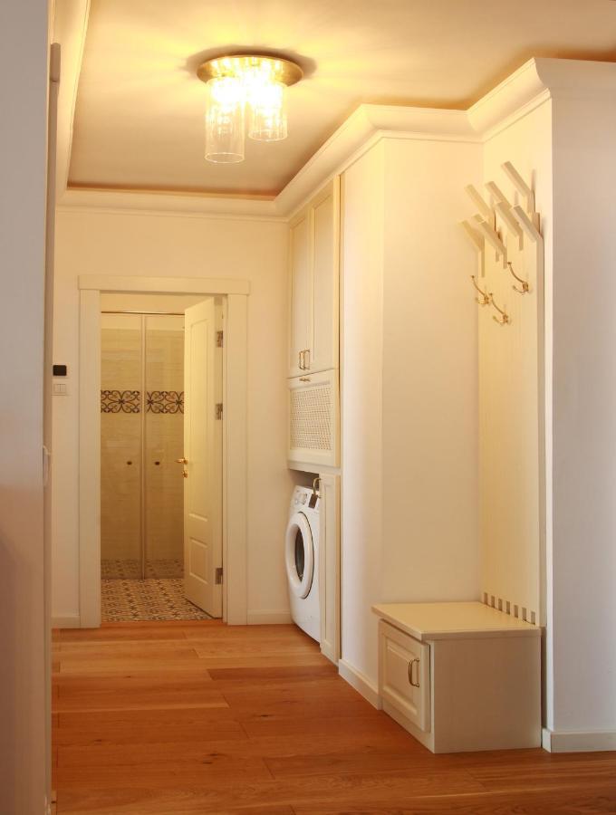 Premium Central Apartment Braşov Extérieur photo